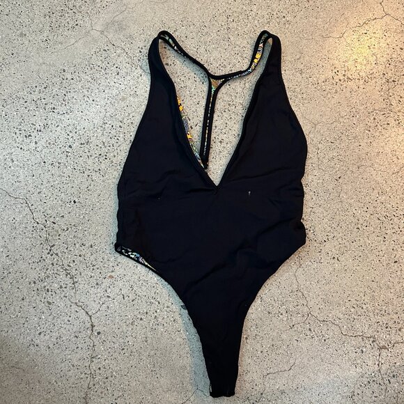 Maaji Plunge Reversible One Piece Swimsuit SZ L - Picture 5 of 8